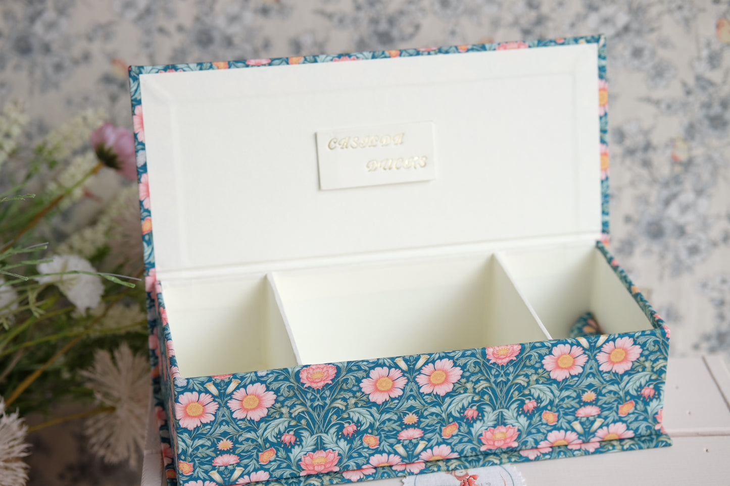 Caja joyero entelado con tela de William Morris