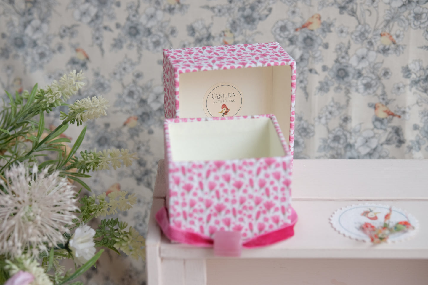 Mini joyeros de viaje entelados con estampados de flores