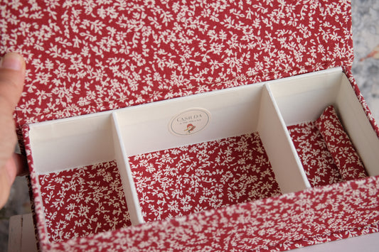 M-Joyero entelado de flores granates