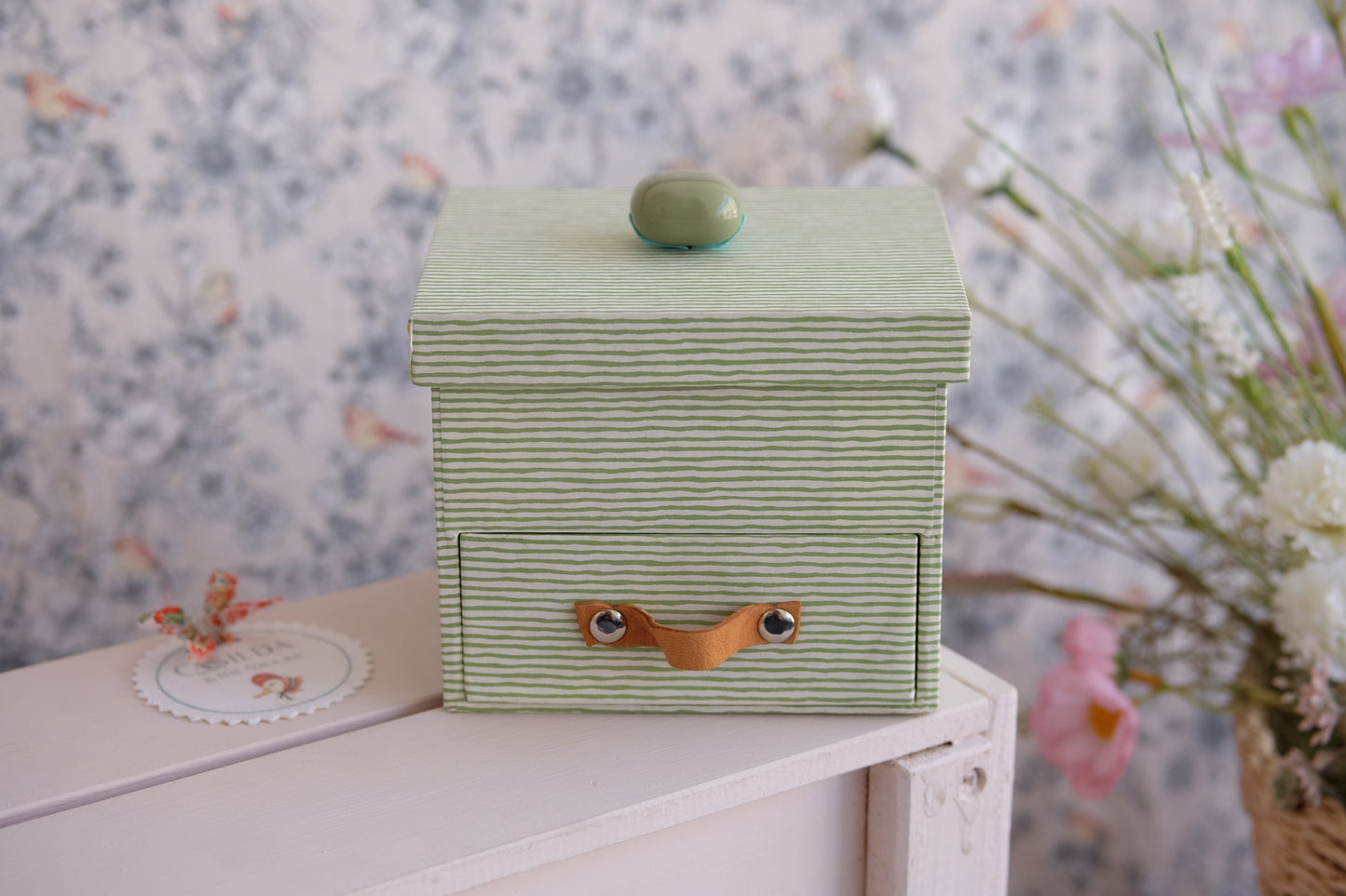 Joyero con cajón verde de rayas