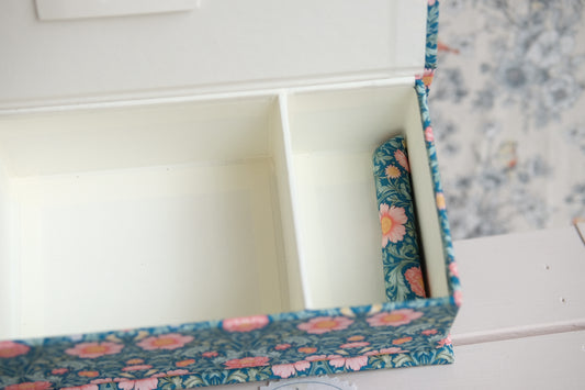 Caja joyero entelado con tela de William Morris