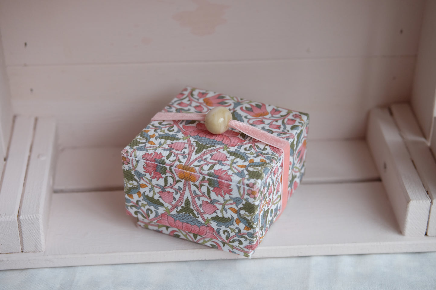 Mini joyero de viaje entelado estampado William Morris
