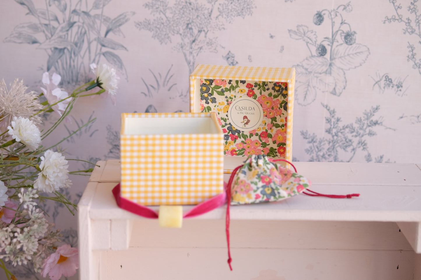 Mini joyero de viaje entelado con vichy amarillo